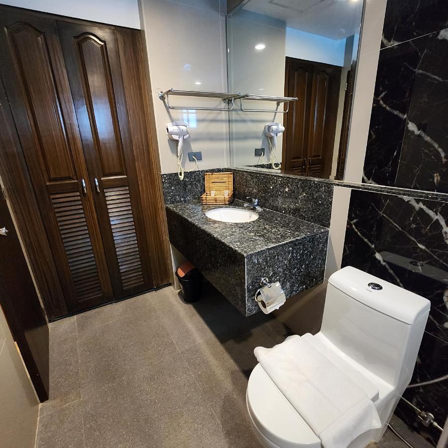 Villa Tomasa Alona Kew White Beach Resort Đảo Đảo Panglao Ngoại thất bức ảnh
