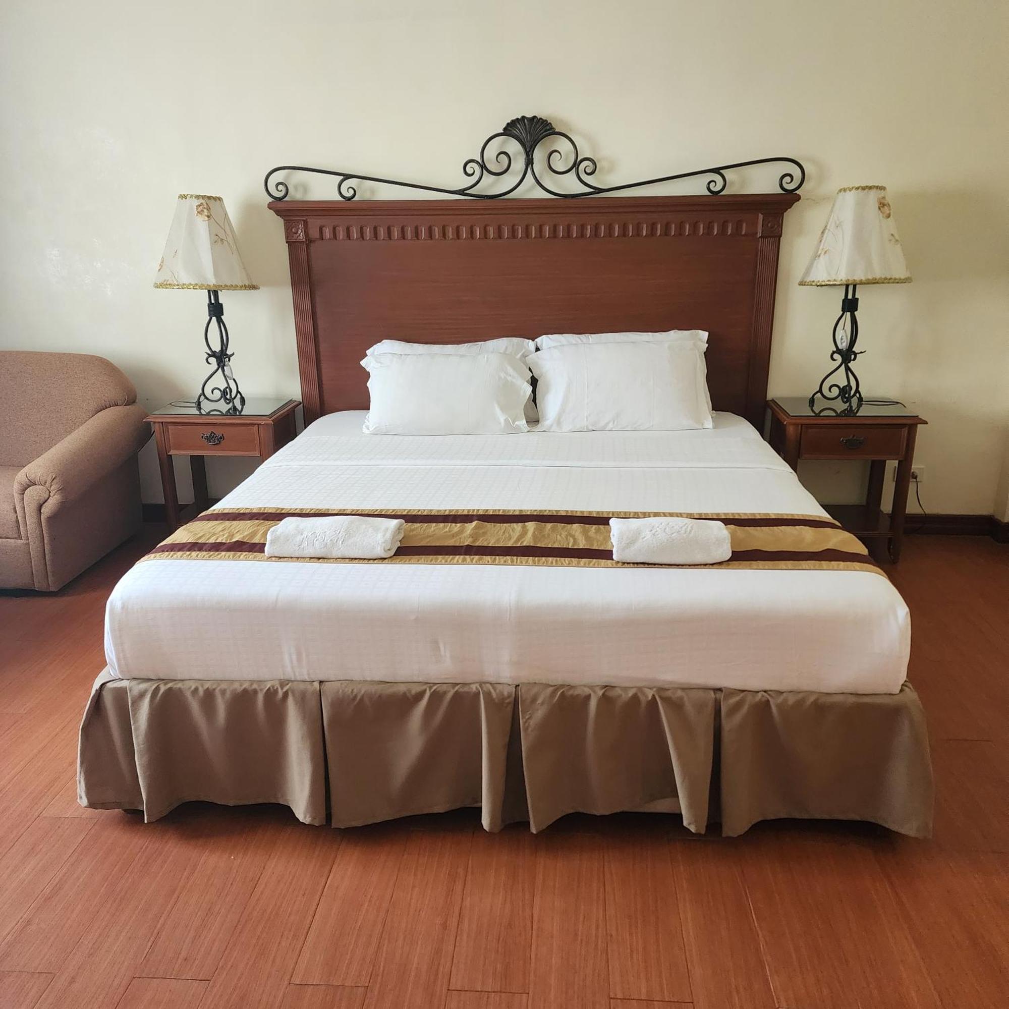Villa Tomasa Alona Kew White Beach Resort Đảo Đảo Panglao Ngoại thất bức ảnh